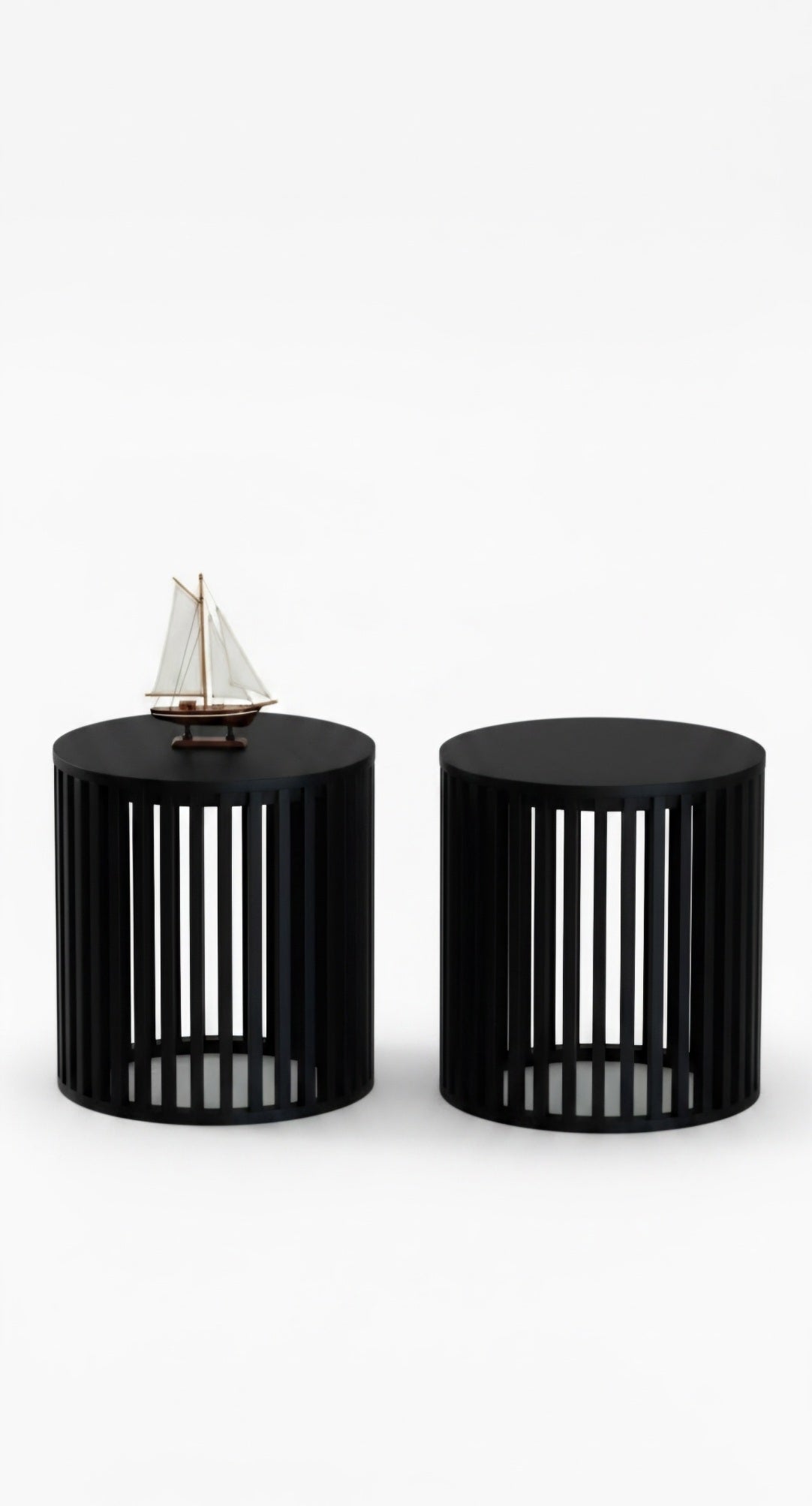 The 2-Cylindrical side tables