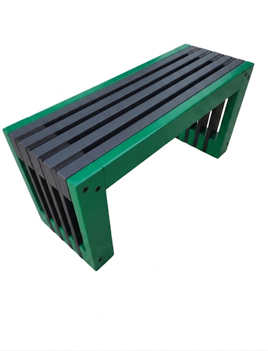 The Linea Bench